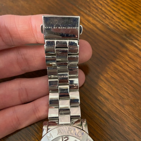 Marc by Marc Jacobs Watch, Silver - Picture 5 of 7
